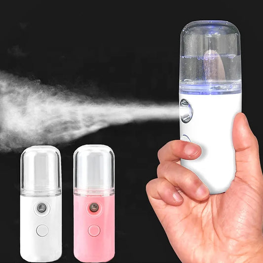 Mini portable rechargeable humidifier of 30 ml with personal nano wireless facial sprayer, creator of cool mist